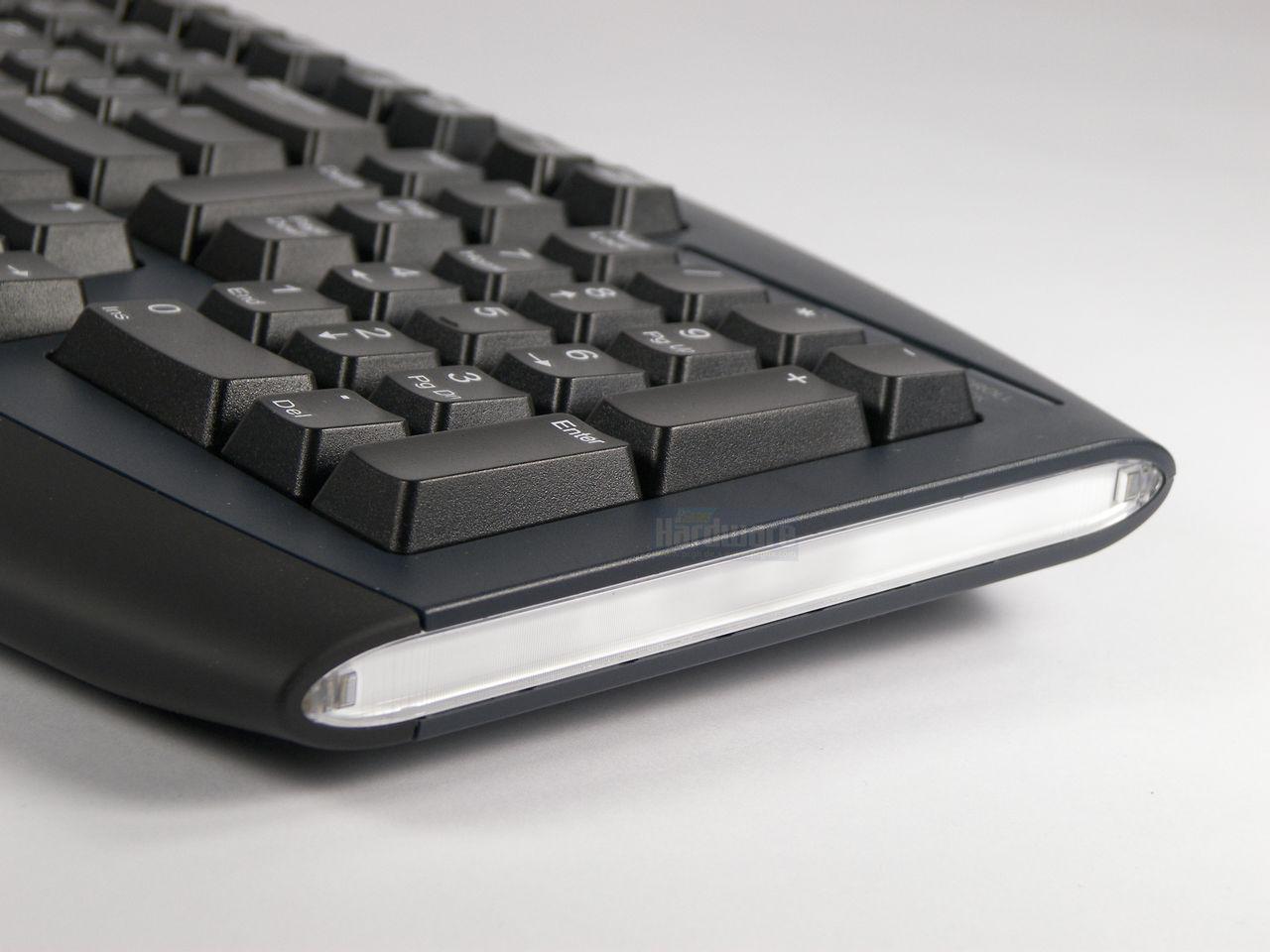 [20/01/2009] OLED-Tastatur von United Keys (7)