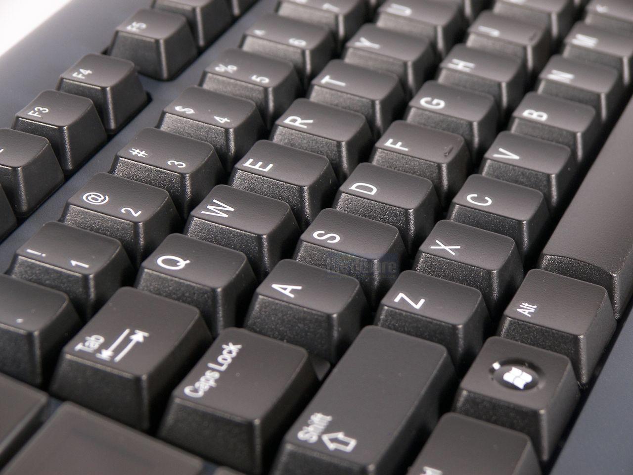 [20/01/2009] OLED-Tastatur von United Keys (9)