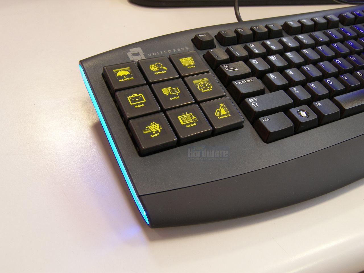 [20/01/2009] OLED-Tastatur von United Keys (10)