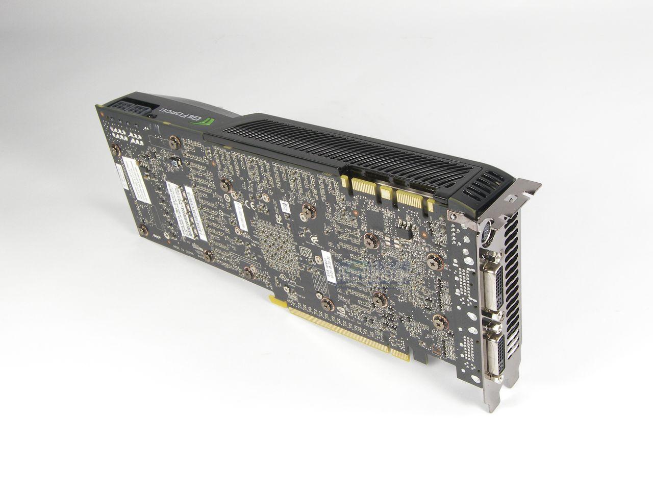 [26/01/2009] XFX GTX 285 Black-Edition 