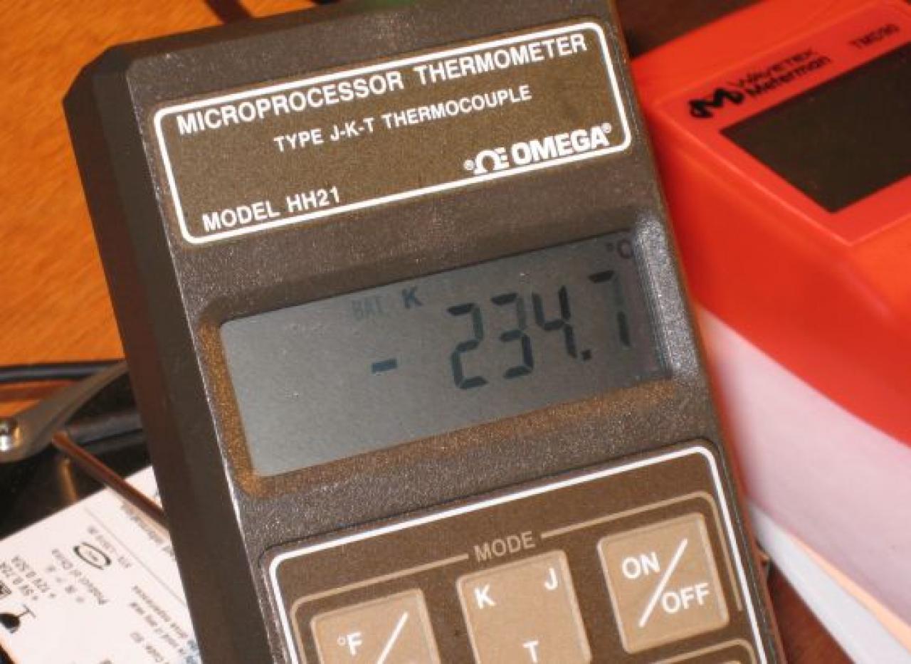 [12/01/2009] Phenom II X4 auf 6,4 GHz übertaktet (3)