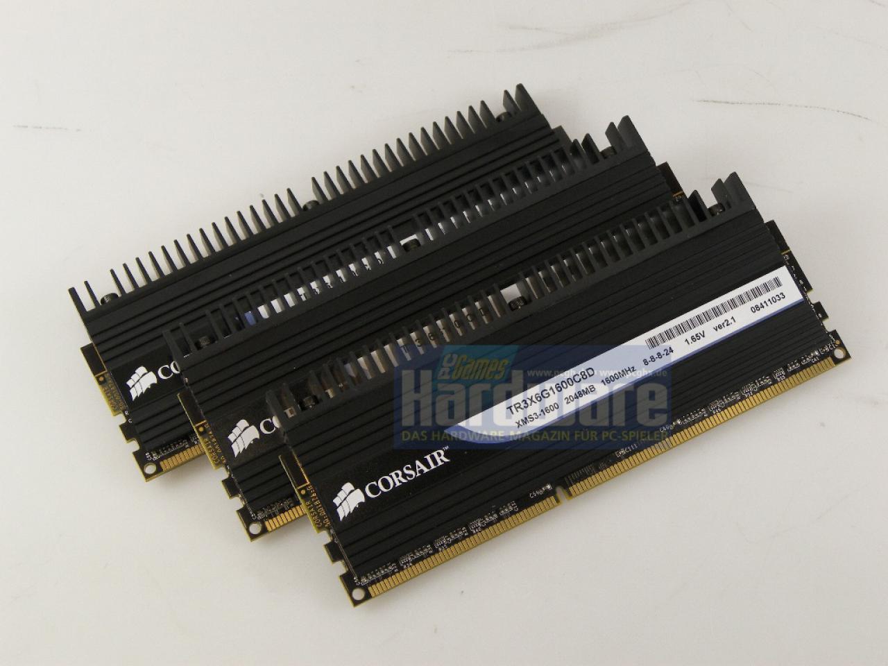 [29/01/2009] Corsair TR3X6G1600C8D