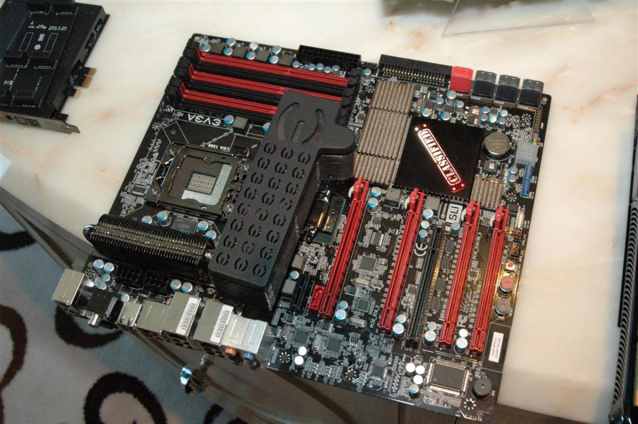 [15/01/2009] Evga X58 3X Classified (1)