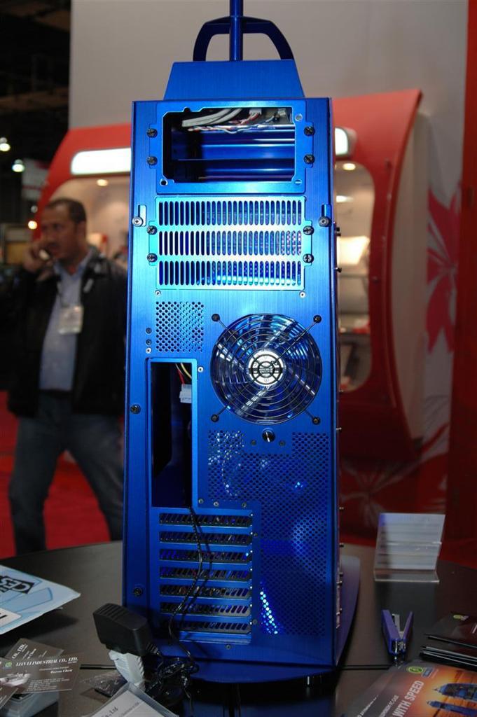 [20/01/2009] Lian Li PC-888