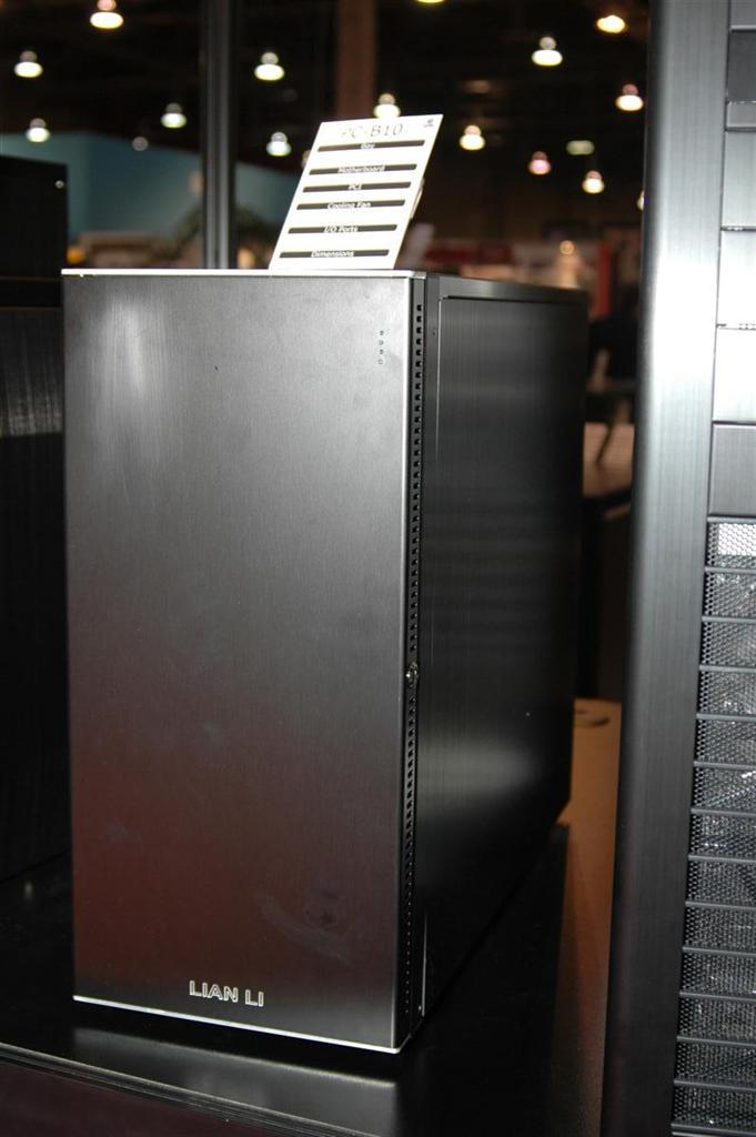 [20/01/2009] Lian Li PC-B10