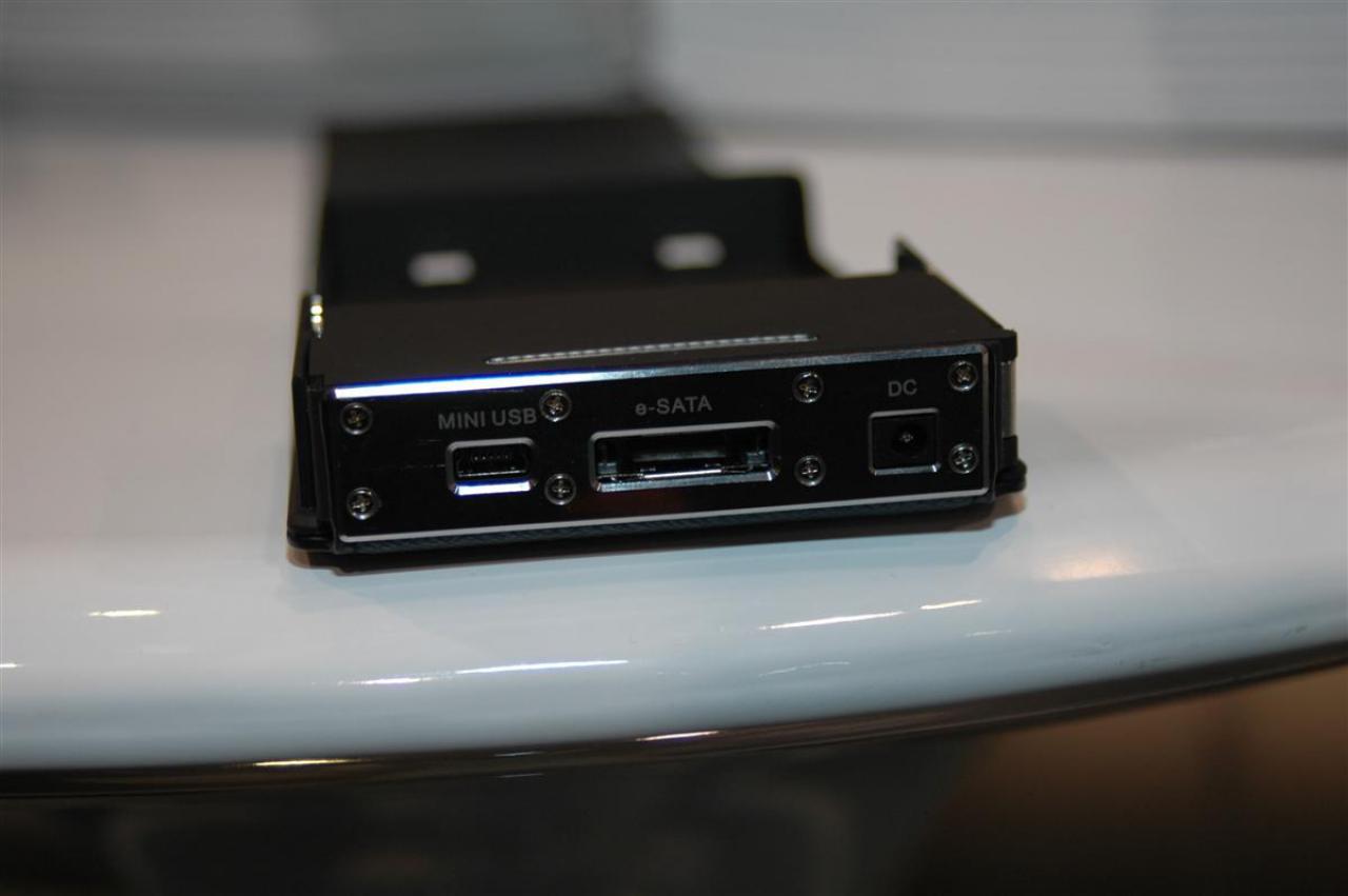 [20/01/2009] Silverstone Raven 2,5-Zoll-Adapter