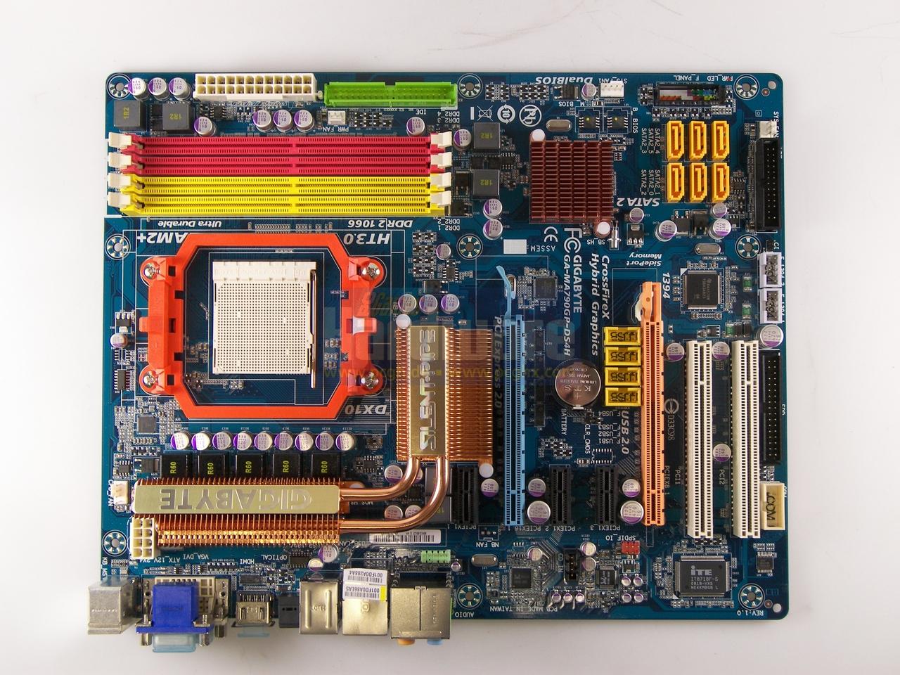 [08/01/2009] Gigabyte GA-MA790GP-DS4H