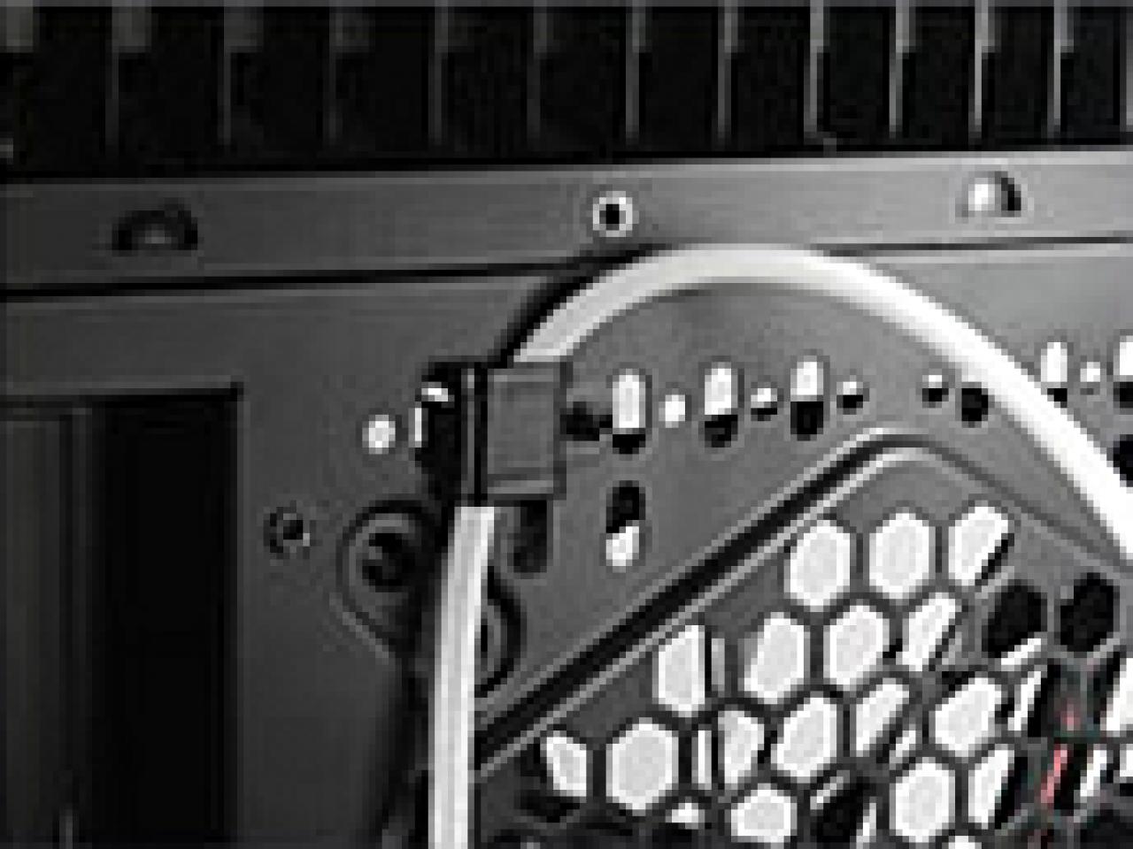 [23/01/2009] Thermaltake Element S (10)