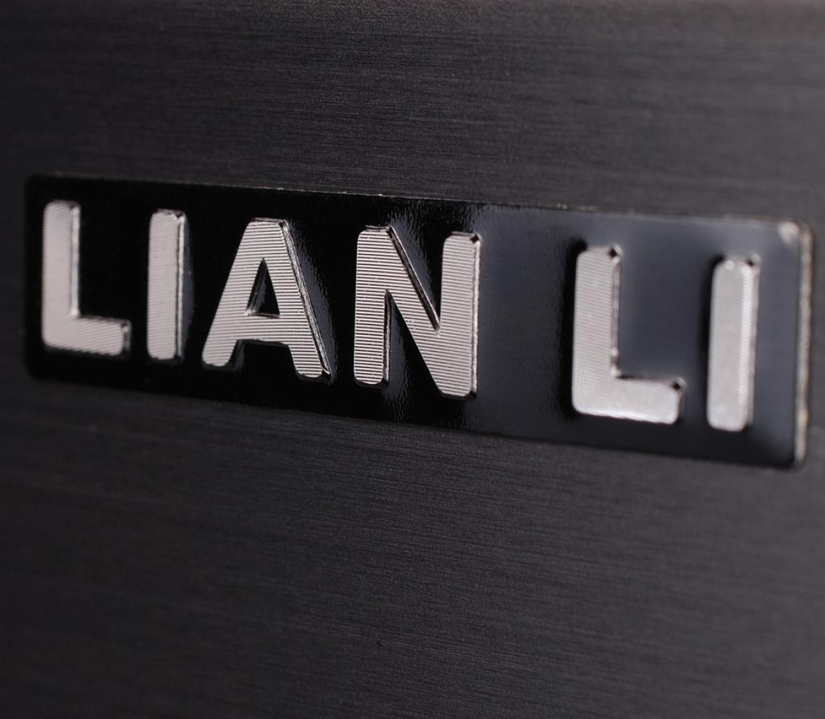 [22/01/2009] Lian Li A05N (2)