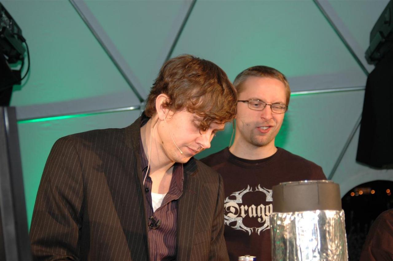 [12/01/2009] AMD Phenom II Overclocking Event (11)