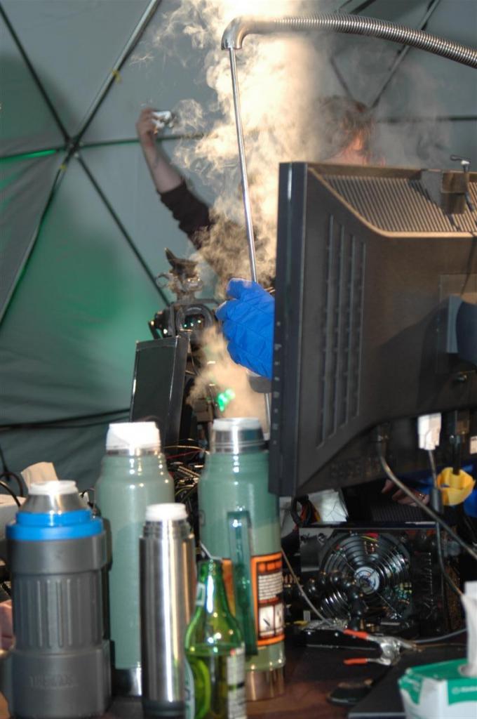 [12/01/2009] AMD Phenom II Overclocking Event (18)