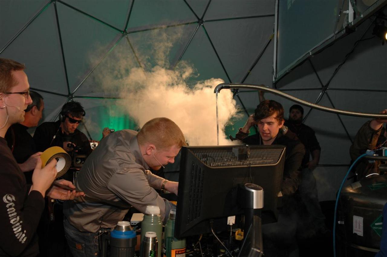 [12/01/2009] AMD Phenom II Overclocking Event (26)
