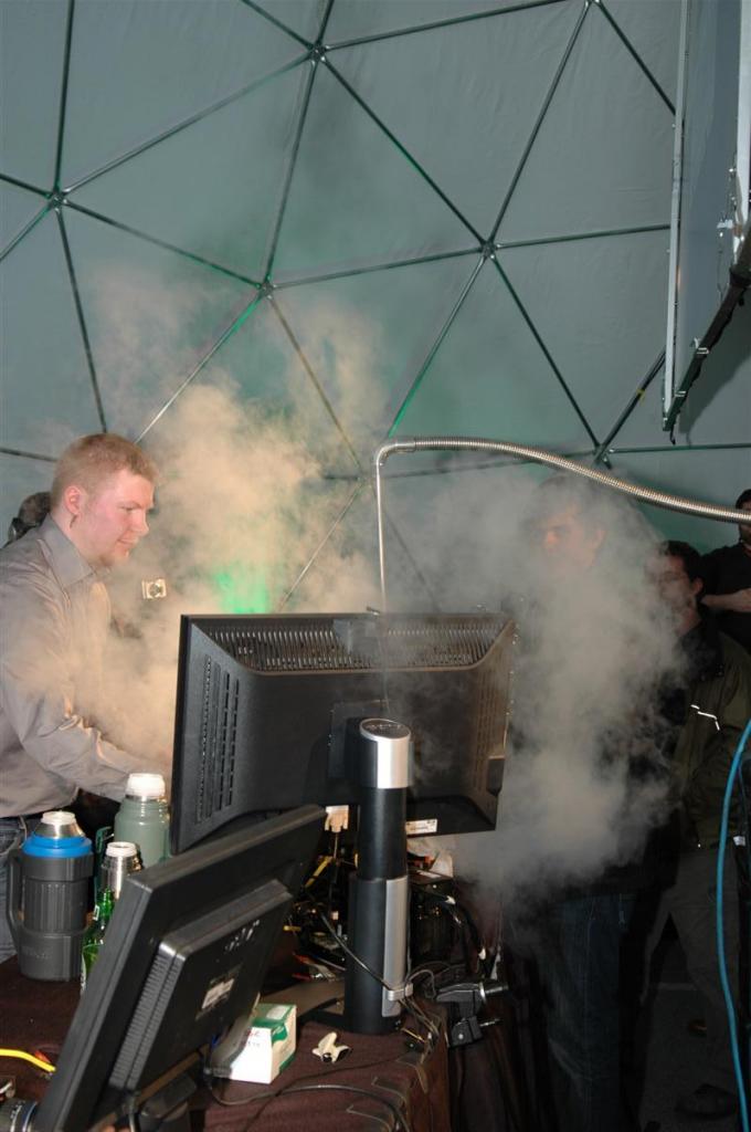[12/01/2009] AMD Phenom II Overclocking Event (29)