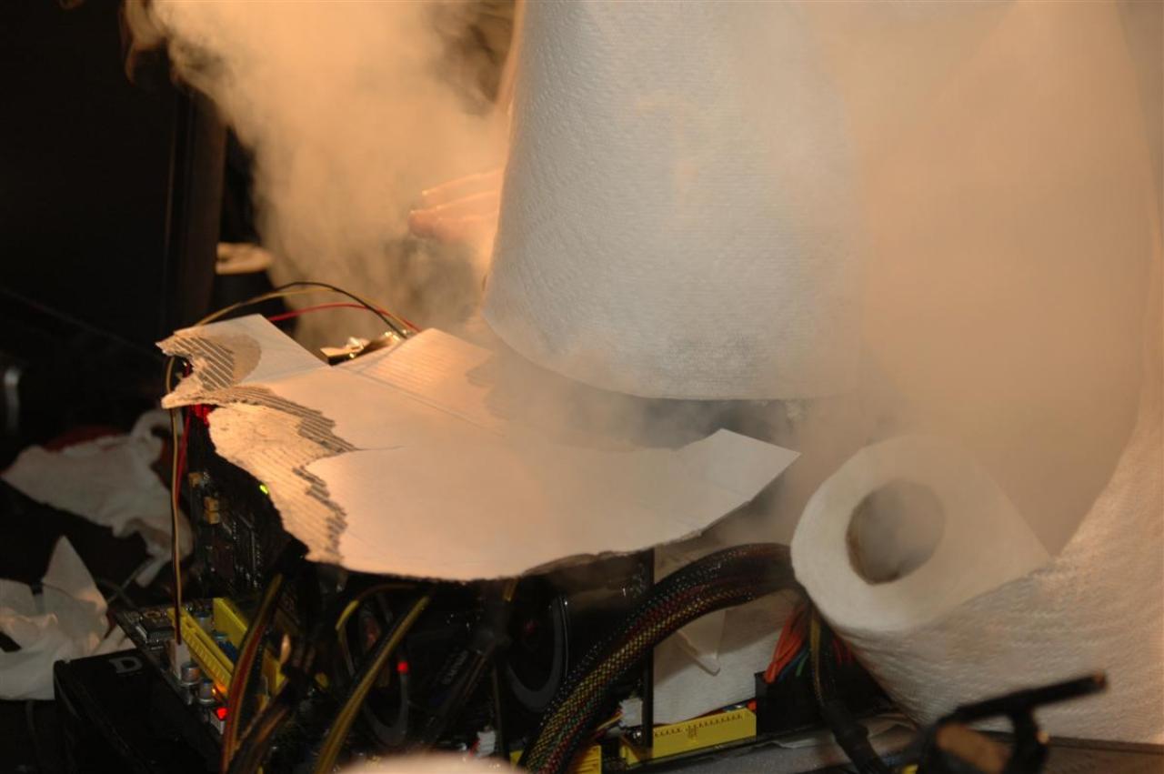 [12/01/2009] AMD Phenom II Overclocking Event (39)