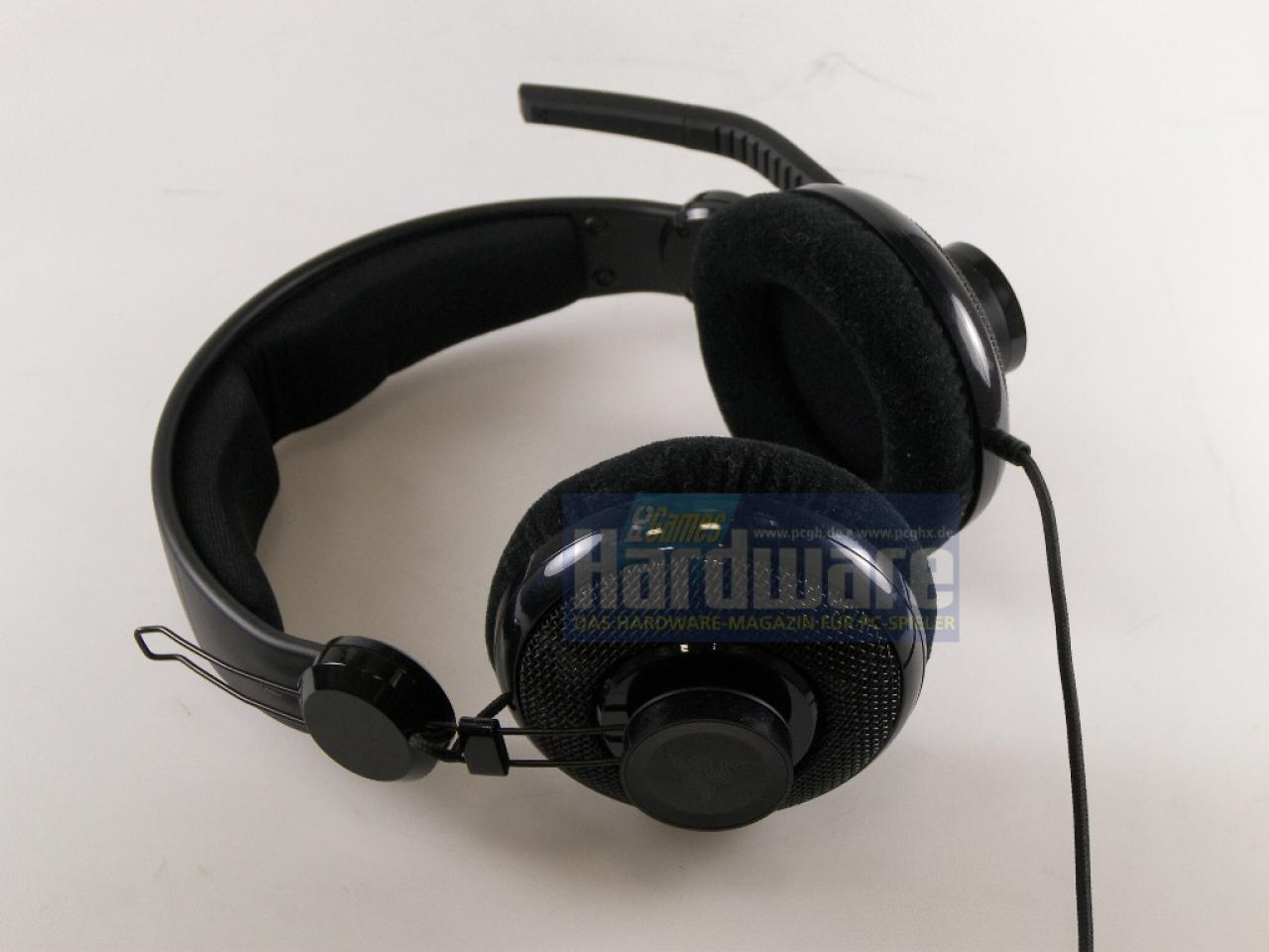 [30/01/2009] Razer Carcharias