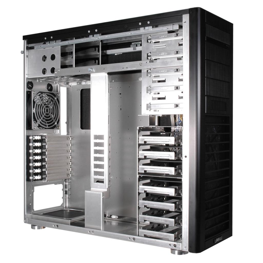[06/01/2009] Mit dem PC-B70 und PC-B71 erweitert der Hersteller Lian Li sein Angebot um zwei neue Full-Tower. Hier im Bild: Das PC-B70.
