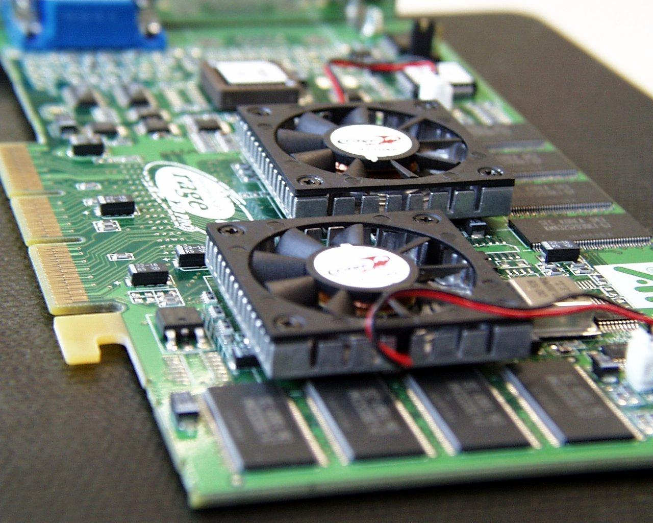 [10/02/2009] Ati Rage Fury Maxx