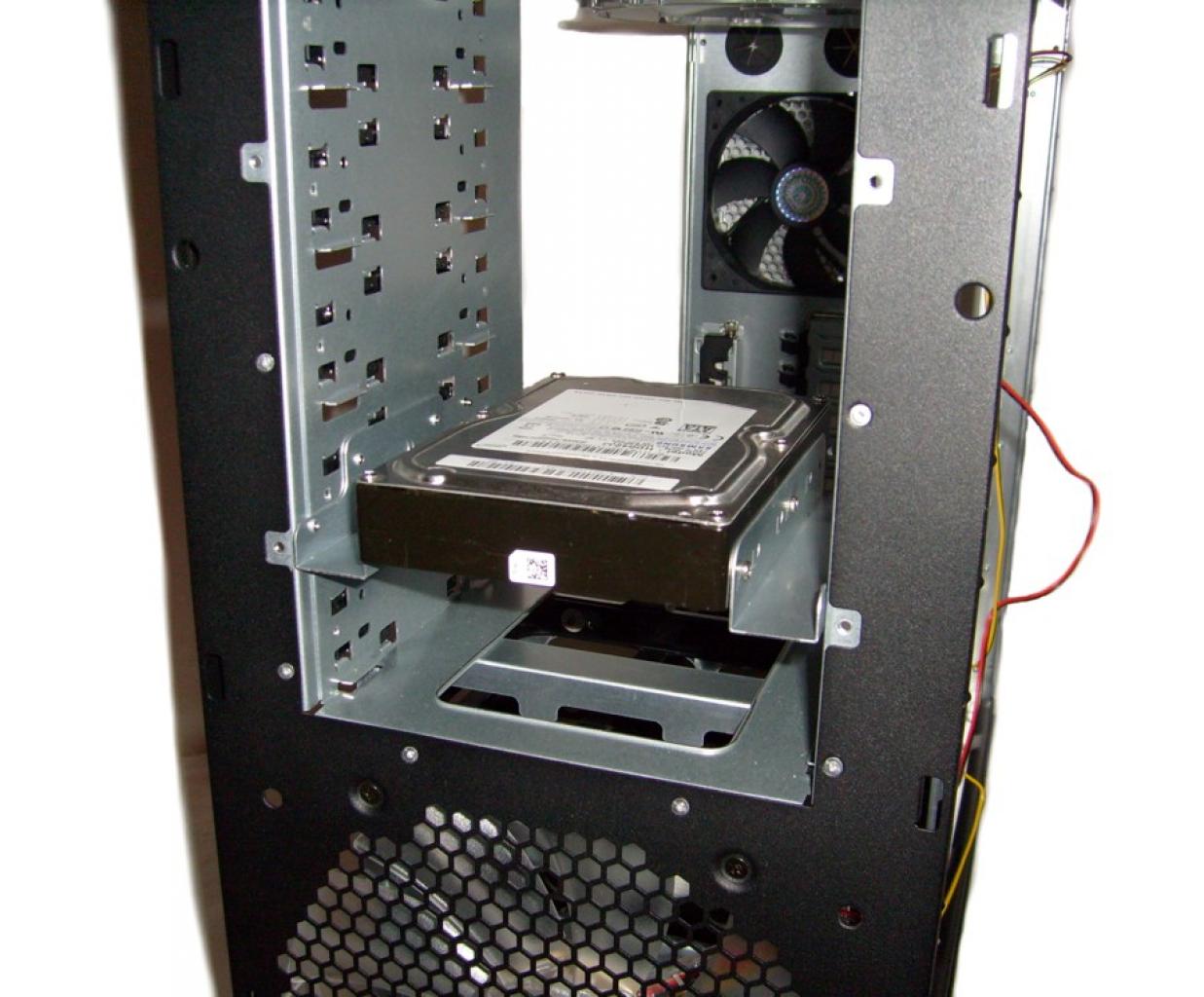 [23/02/2009] Lesertest des CM Storm SNIPER SGC-6000-KKN1-GP Ultra Midi Tower (6)