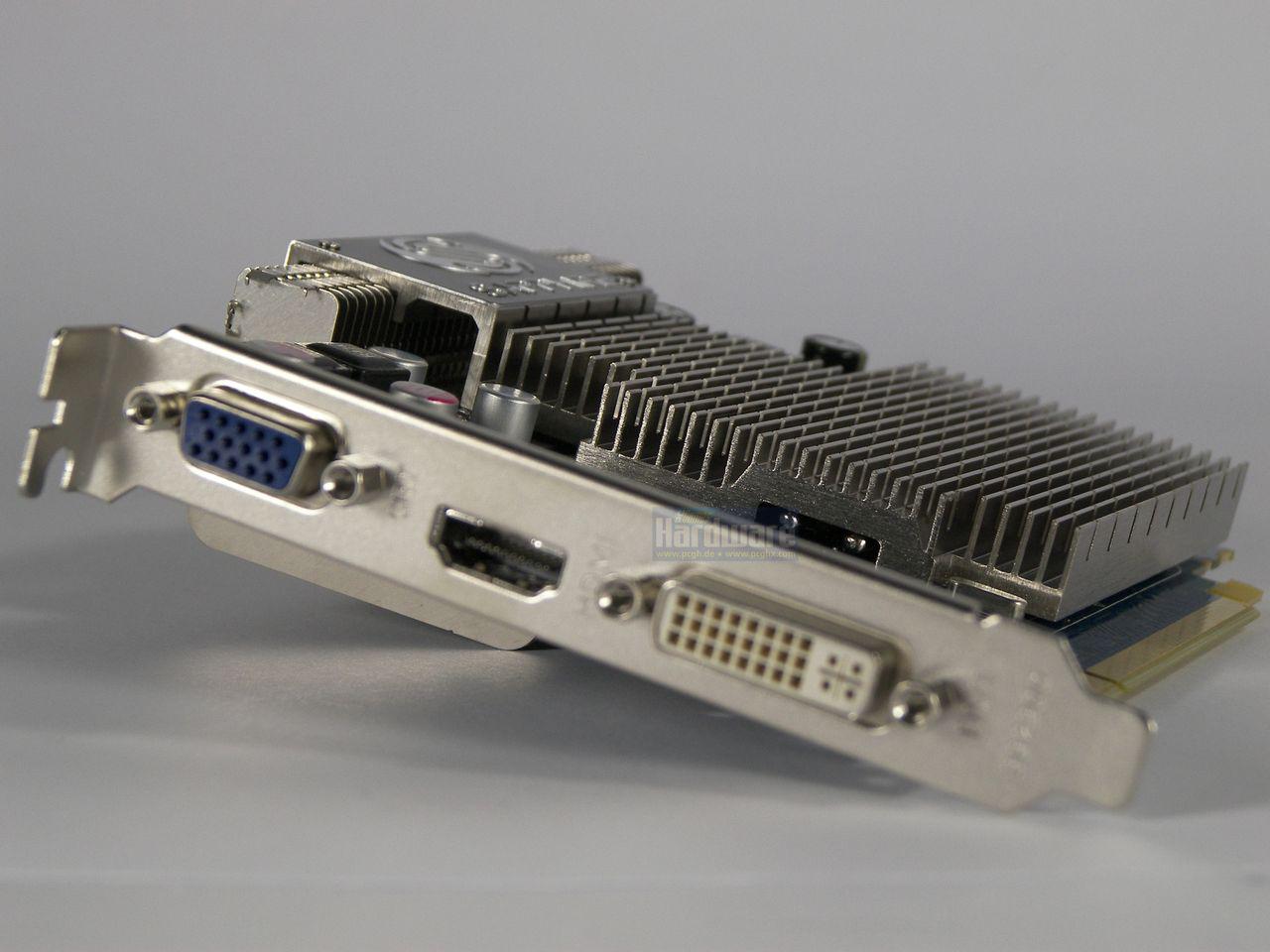 [13/02/2009] Sapphire Radeon HD 4670 Ultimate (4)