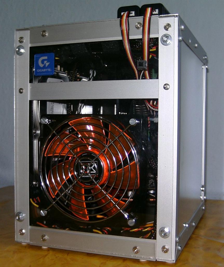 [08/02/2009] Die PCs der PCGH-Community (40)