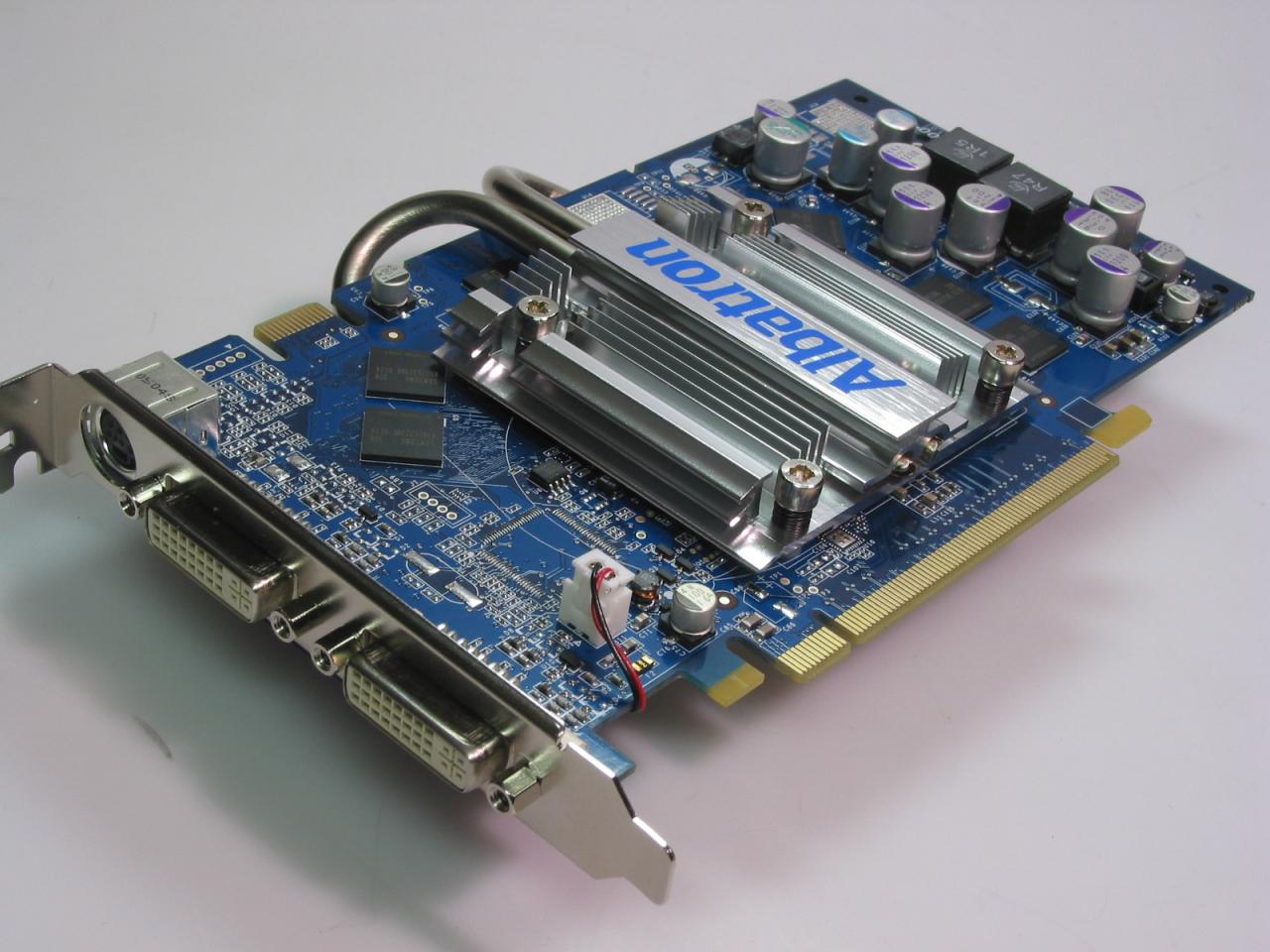 [10/02/2009] Albatron Geforce 6800 (vorne)