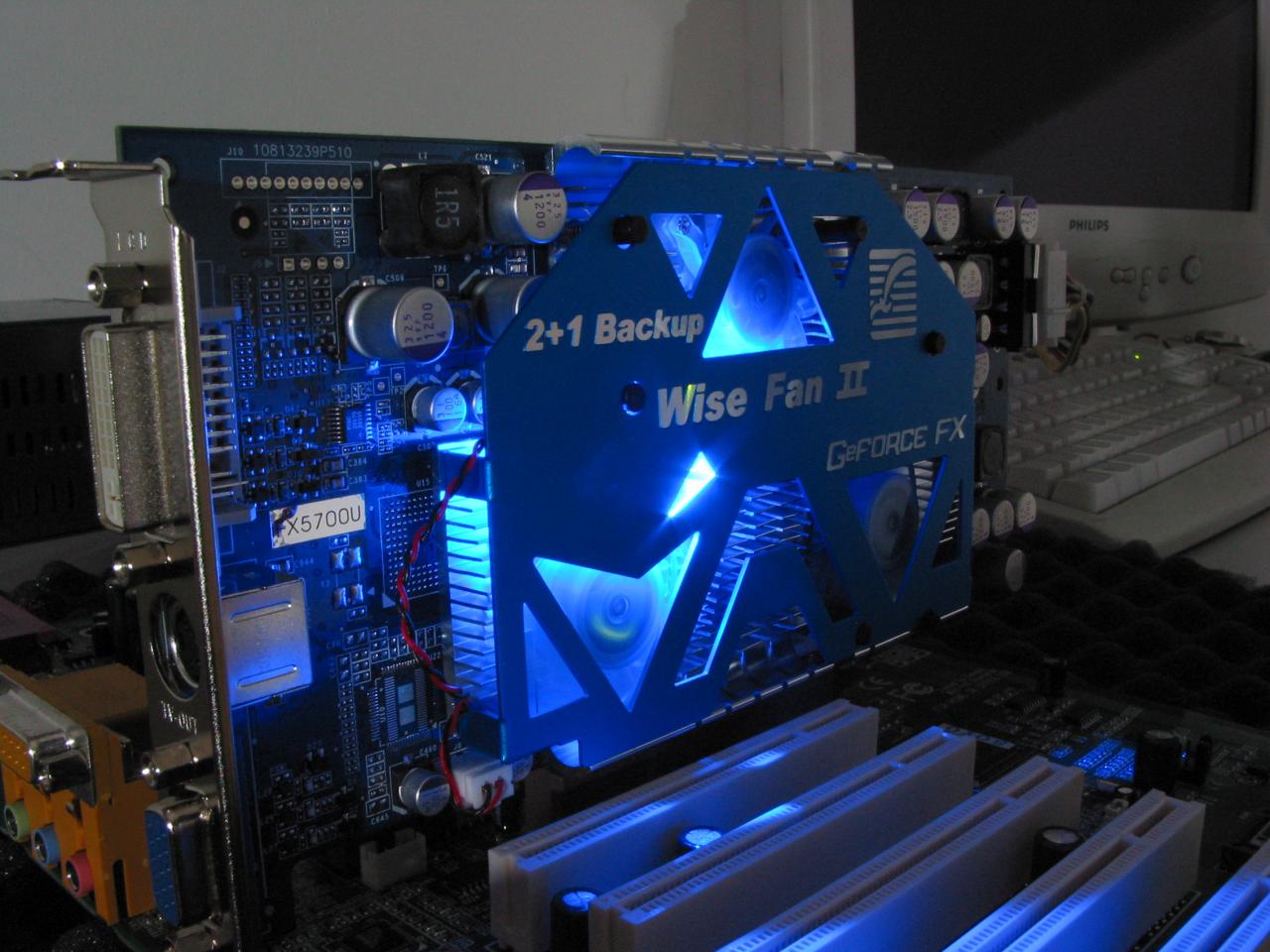 [10/02/2009] Albatron Geforce FX 5700 Ultra