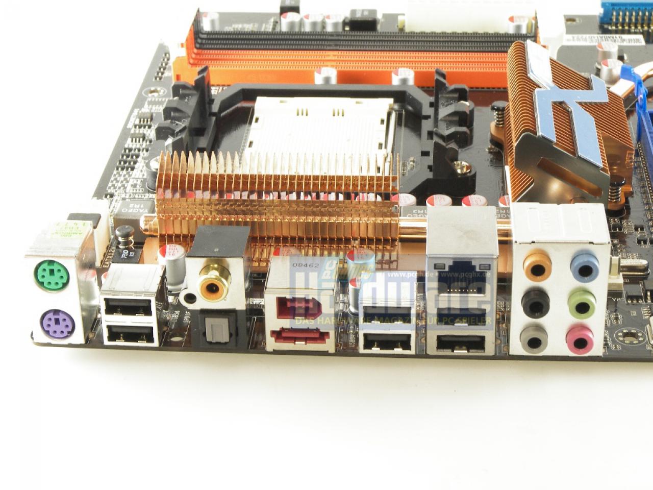[04/02/2009] Asus M4A79T-Deluxe mit 790FX-Chipsatz