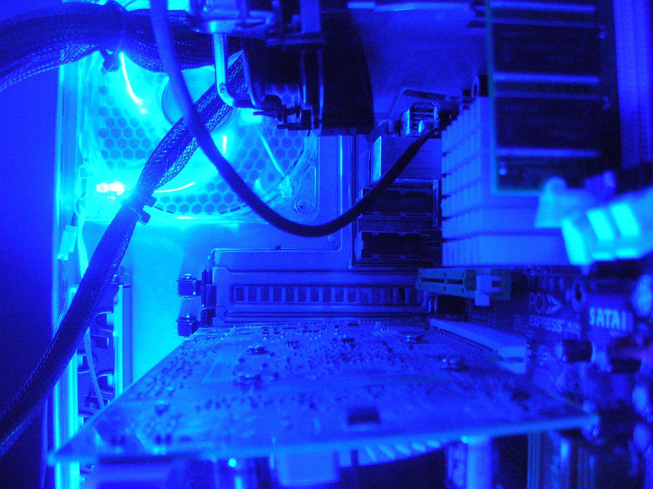 [20/02/2009] Lesertest: Cooler Master CM Storm Sniper 6000 (3)