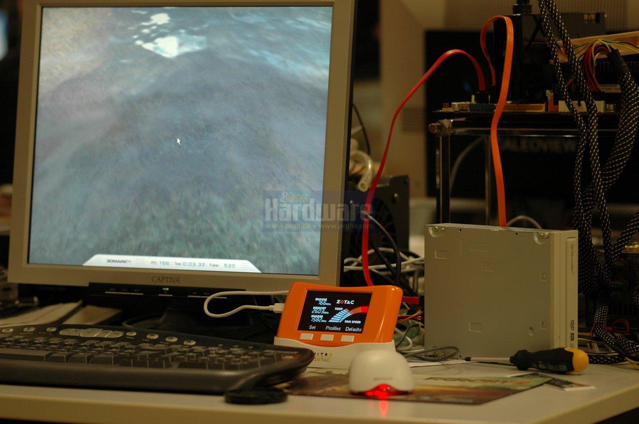 [04/02/2009] Zotac Nitro: OC-Controller für Grafikkarten in der Redaktion