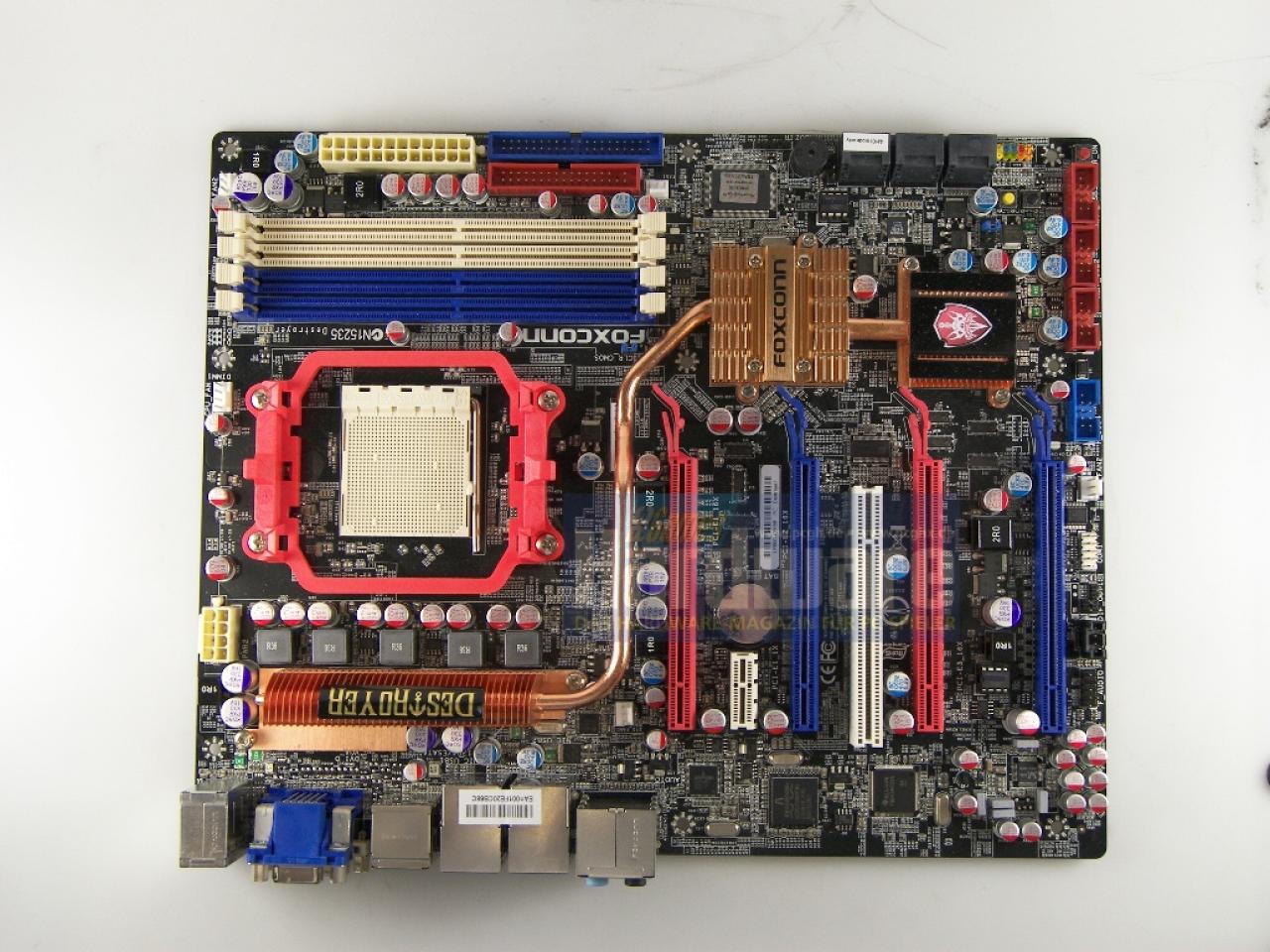 [06/02/2009] Kommt bald einen 980a-SLI-Nachfolger? Nforce-780a-SLI-Mainboard Foxconn Destroyer