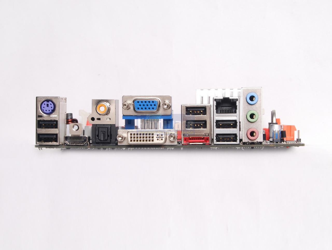 [19/02/2009] Zotac 9300-ITX Wifi (14)