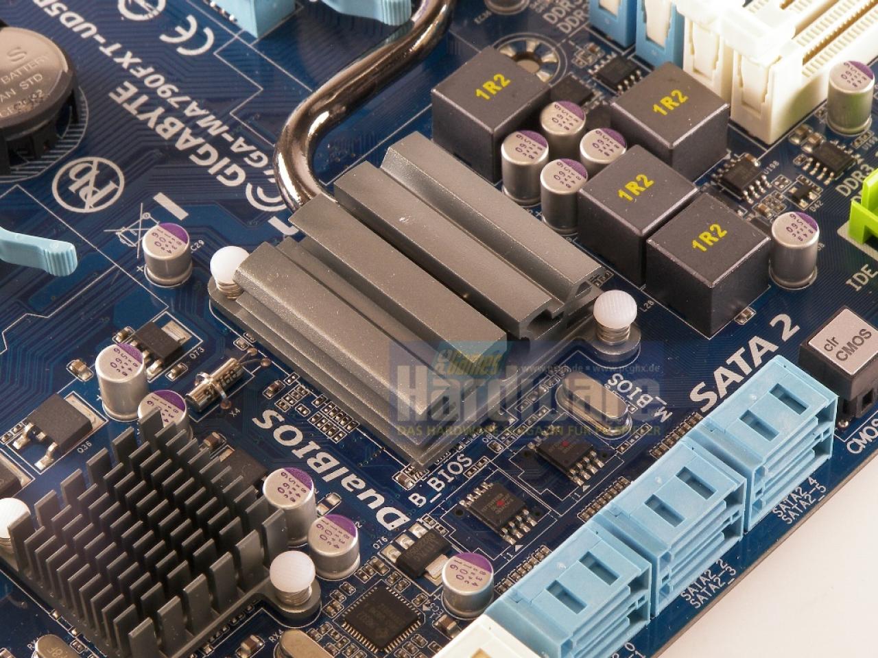 [04/02/2009] Gigabyte MA790FXT-UD5P mit 790FX-Chipsatz