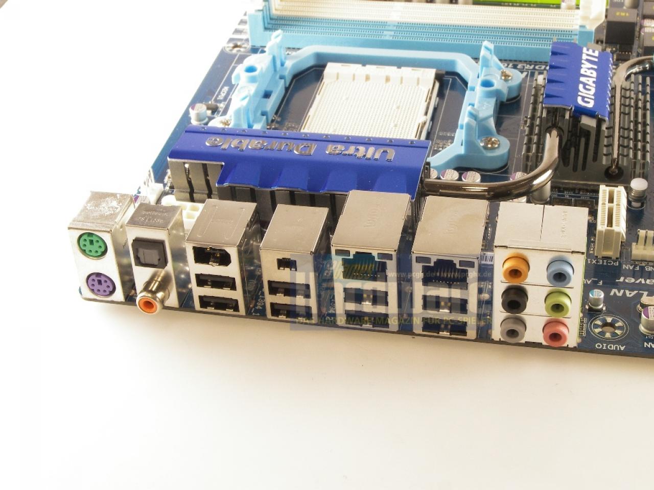 [04/02/2009] Gigabyte MA790FXT-UD5P mit 790FX-Chipsatz