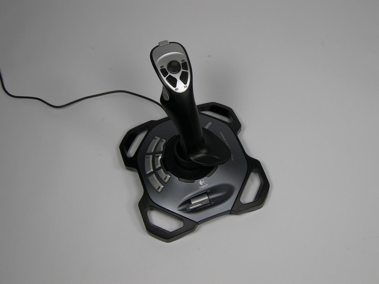 [26/02/2009] Logitech Force 3D Pro