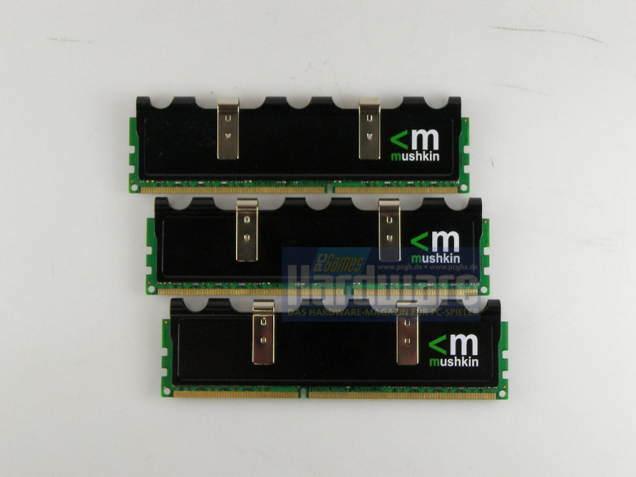 [27/02/2009] Mushkin 998679 (3 x 2.048 MiByte DDR3-1600)