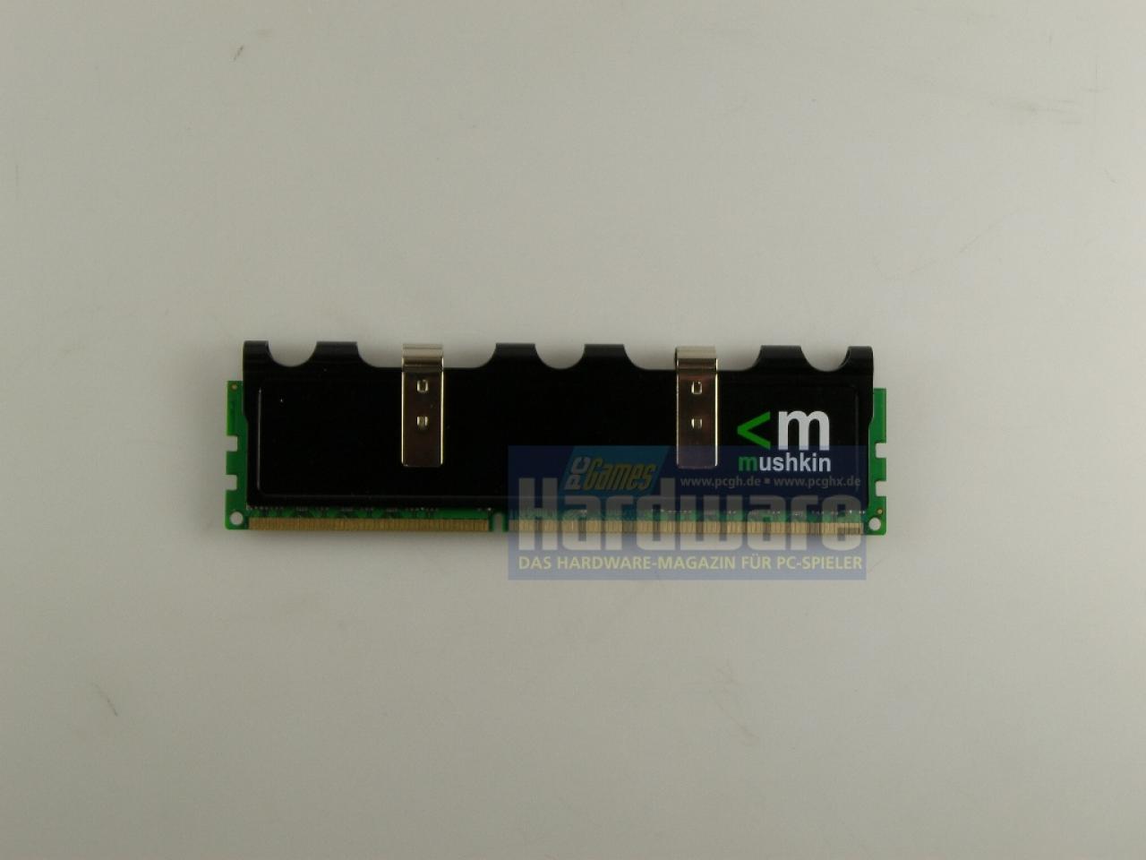 [27/02/2009] Mushkin 998679 (3 x 2.048 MiByte DDR3-1600)