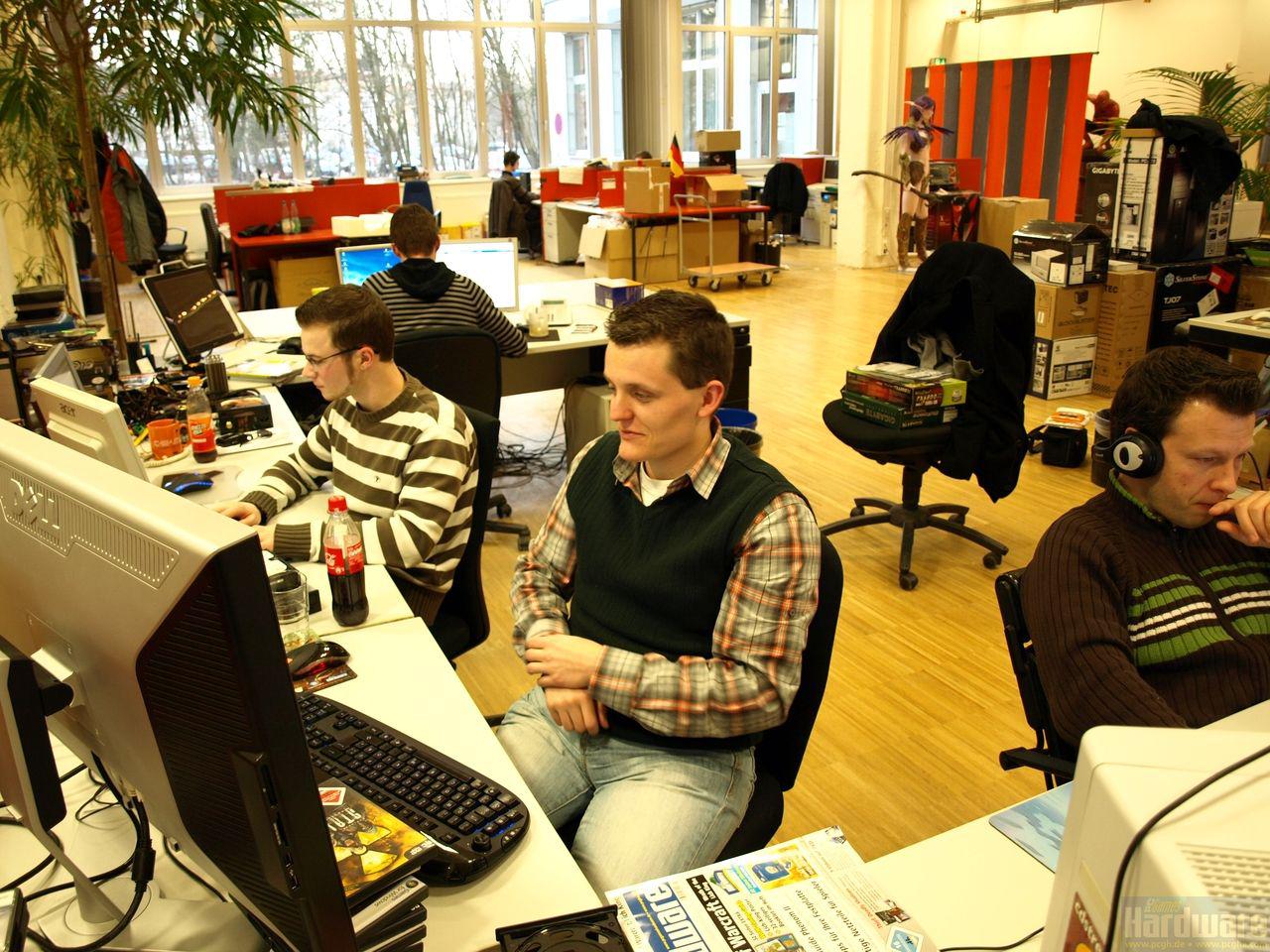 [18/02/2009] Ein Tag zu Besuch bei der PC Games Hardware: Treibertest