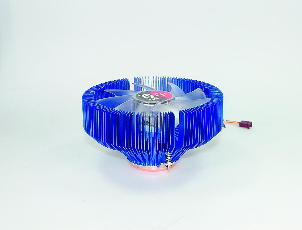 [16/02/2009] Thermaltake BlueOrb: Das 