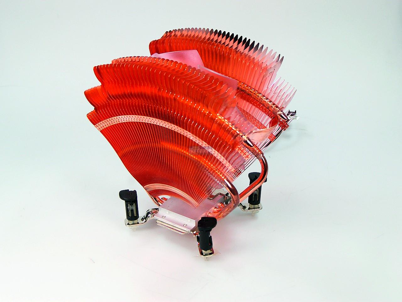 [16/02/2009] Thermaltake V1: ungewöhnlich, aber kräftig