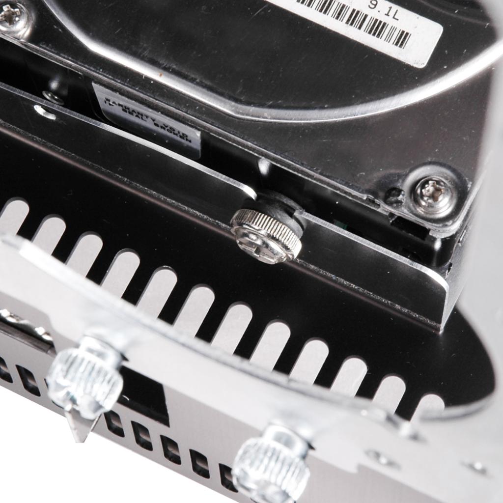 [13/02/2009] Lian Li PC-Q07 (8)