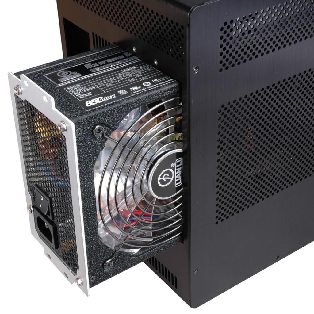 [13/02/2009] Lian Li PC-Q07 (11)