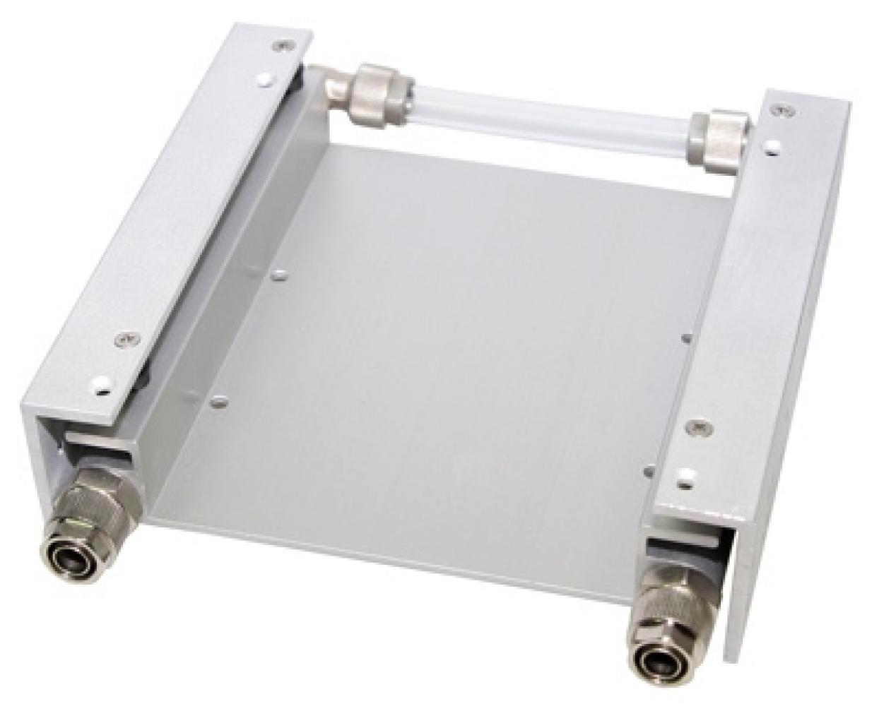 [23/03/2009] Innovatek: Festplattenwasserkühlung und CM Strom Sniper mit Dual-Radiator-Kühlanlage (1)