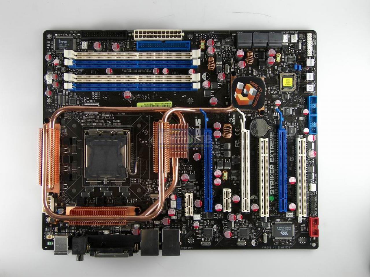 [19/03/2009] Asus Striker Extreme