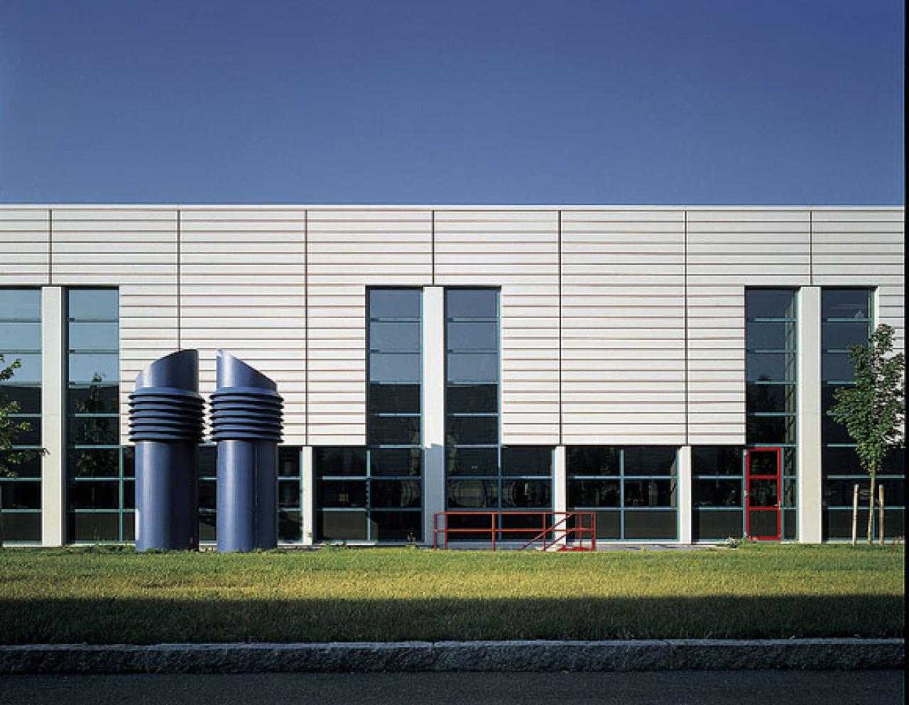 [30/03/2009] Fujitsu-Siemens-Standort Augsburg bleibt erhalten (6)