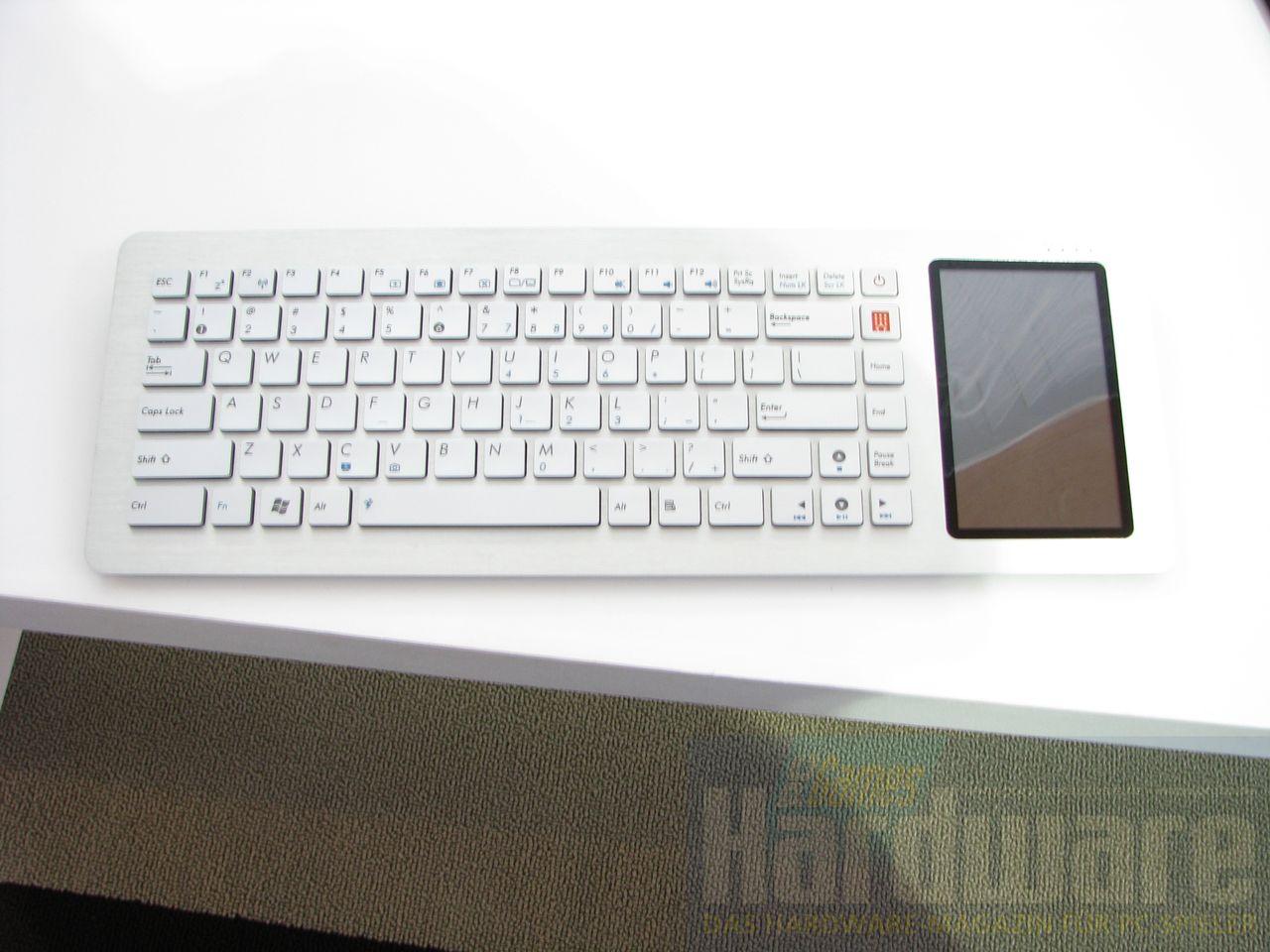 [06/03/2009] Asus Eee Keyboard (10)