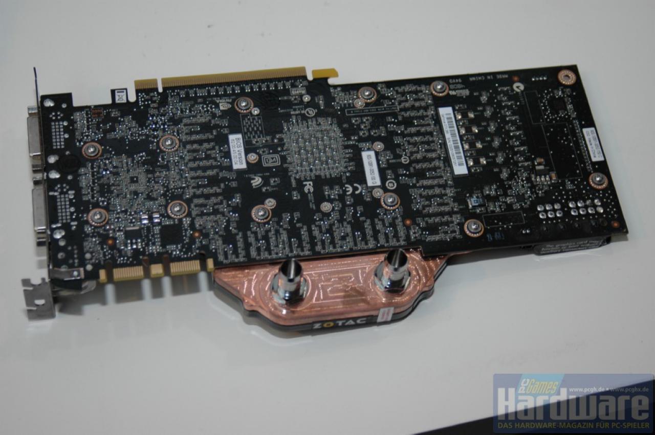 [09/03/2009] Cebit 2009: Die schönsten Grafikkarten der Messe - Zotac Wakü