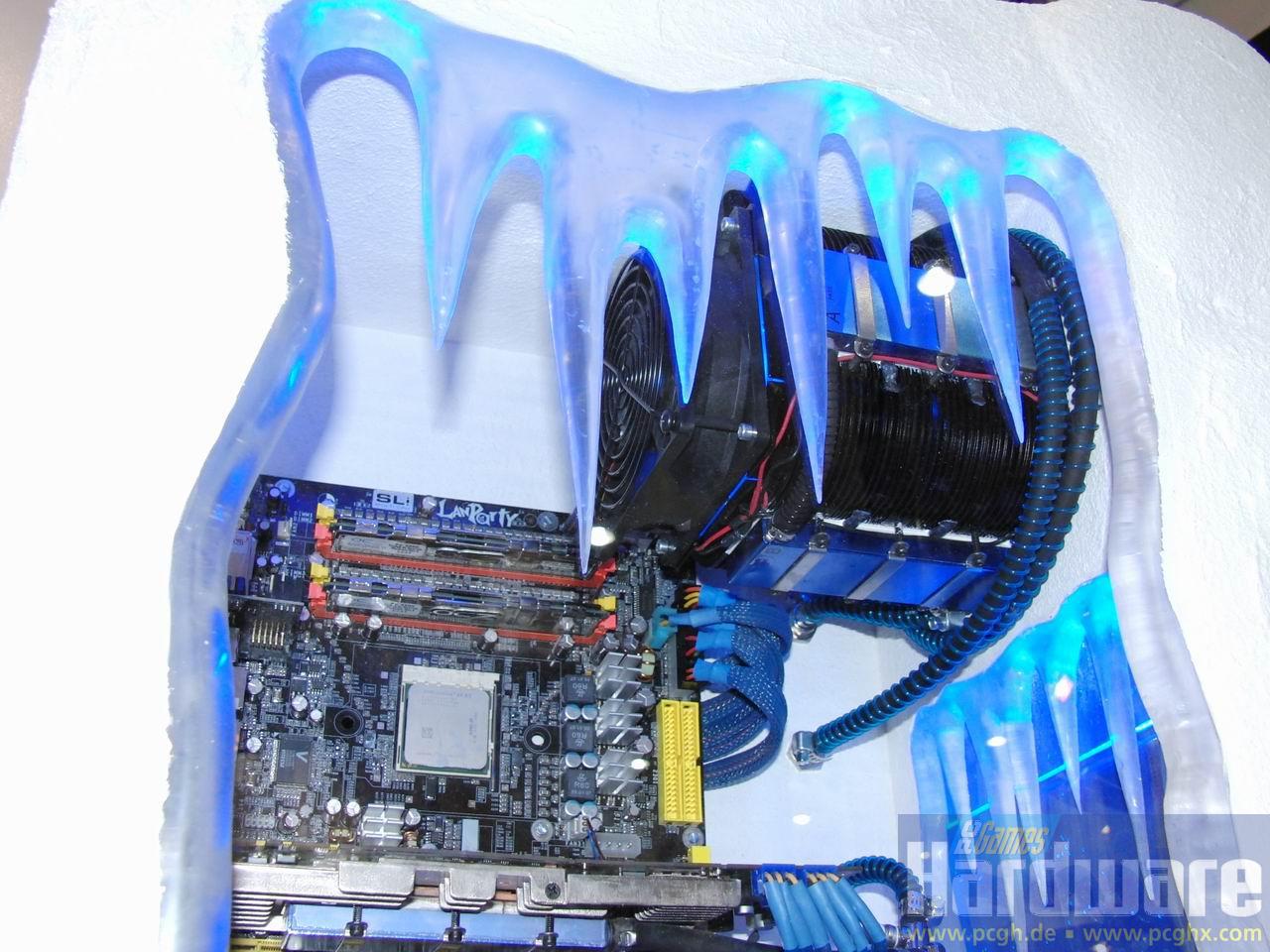 [06/03/2009] Cebit 2009: Die schönsten Casemods, PCs und Gehäuse (12)