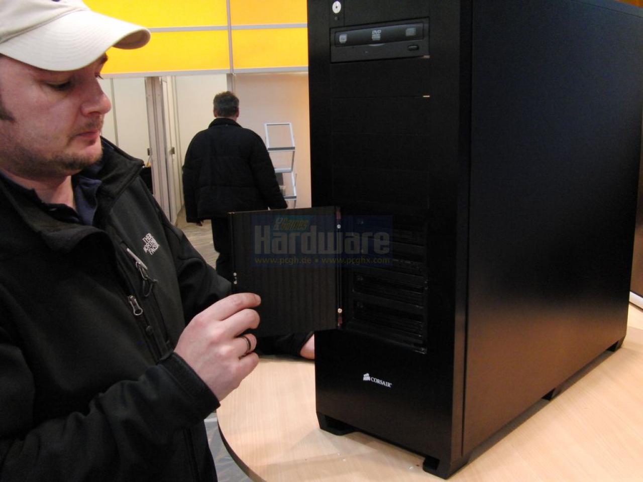 [02/03/2009] Corsair Full Tower Case Preview - PC Games Hardware zeigt erste Bilder (5)