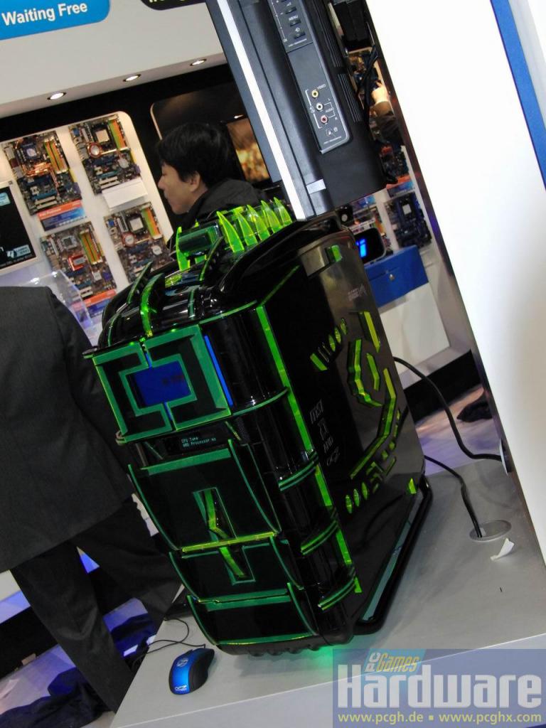 [06/03/2009] Cebit 2009: Die schönsten Casemods, PCs und Gehäuse - Babetech (15)