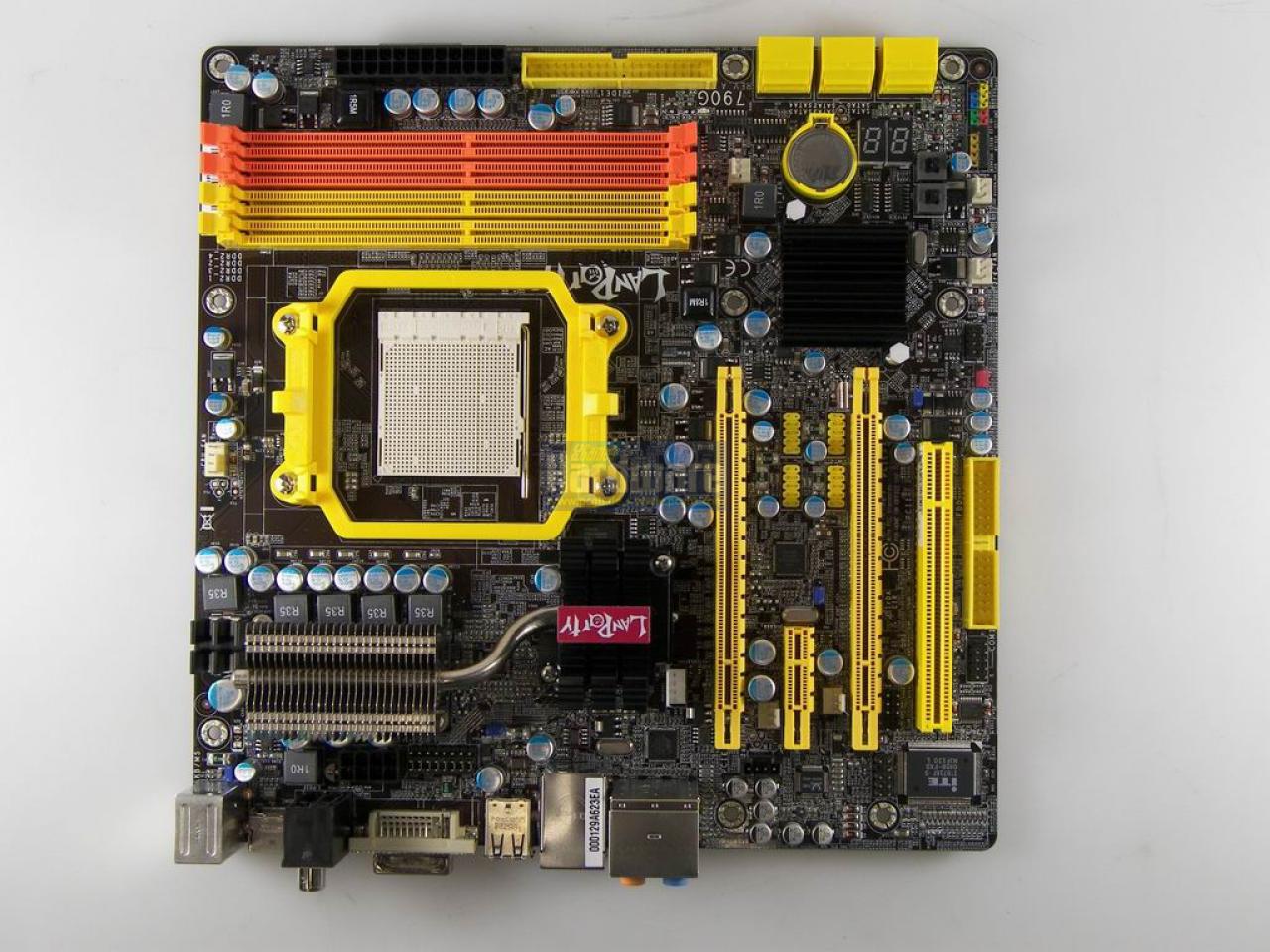 [19/03/2009] DFI Lanparty JR 790GX-M2RS